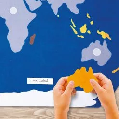 Clementoni LE MONDE 6 Clementoni LE MONDE -Pas Cher JoueClub Magasin 66fe4559f09224de5620d12f2939bcf2ffb9a462 04061431 03