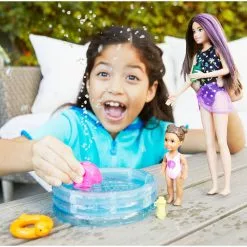 MATTEL COFFRET POUPEE BABYSITTER PISCINE - BARBIE -Pas Cher JoueClub Magasin 68727dc0c01bb755a302153253d7c4d5b045d928 10022597 05