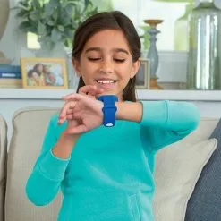 Taldec MONTRE INTERACTIVE ET LUMINEUSE KURIO GULLI BLEU 11 Taldec MONTRE INTERACTIVE ET LUMINEUSE KURIO GULLI BLEU -Pas Cher JoueClub Magasin 7a2c30dea64e8cdf6dccecafe1ecfaa7daa4e50e 24061450 06