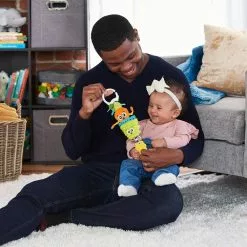 Lamaze CANDY LA CAROTTE -Pas Cher JoueClub Magasin cceaa9004c94fe290d4cadce18ff930cc604770c 02082152 05