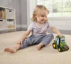 Britains JOHNNY LE TRACTEUR RADIOCOMMANDE -Pas Cher JoueClub Magasin ea5e5582c8d7e761bcb37a3d78940754f451b98c 02023848 03